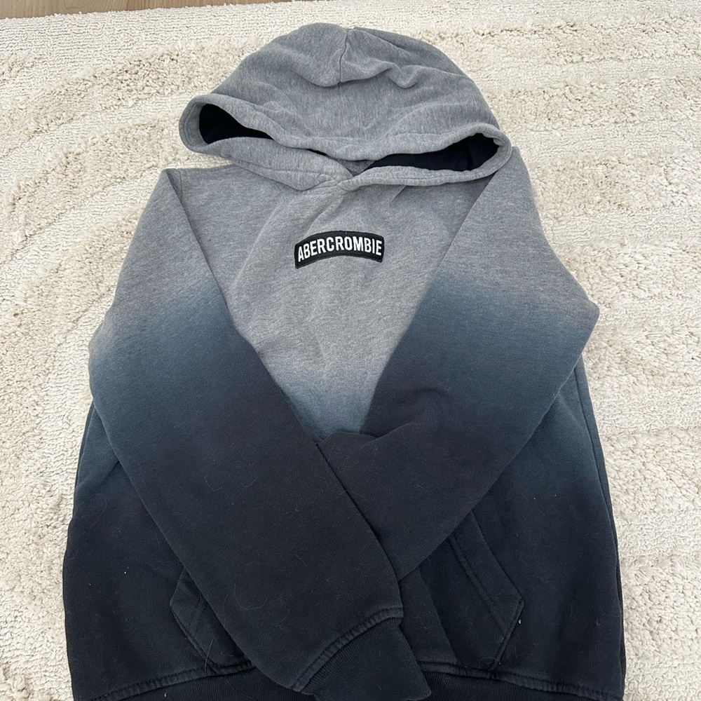Boys abercrombie sweatshirt